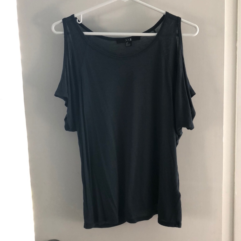 Forever 21 shirt